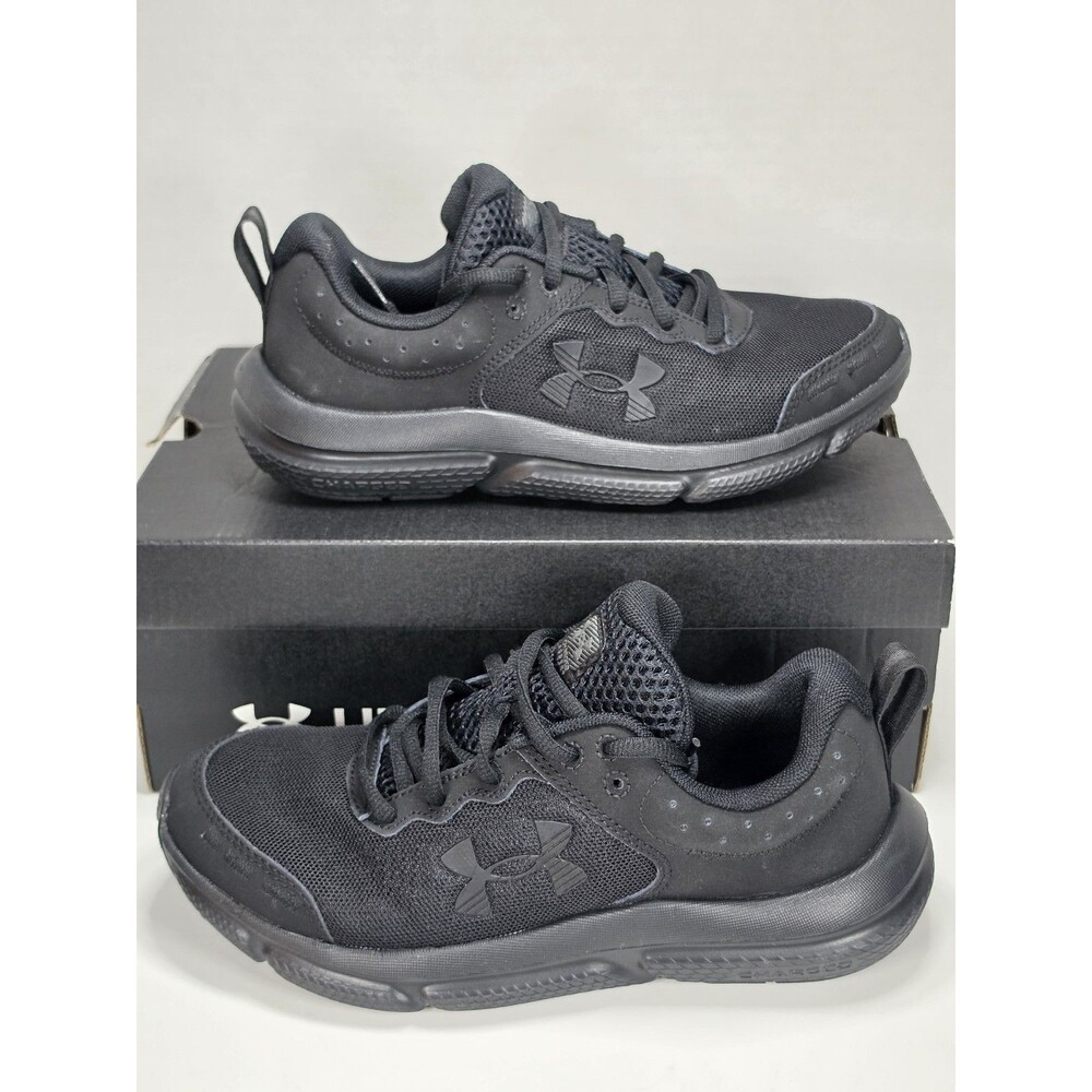 Under Armour UA Charged Assert 10 Shoes Womens Size 5 Triple Black
